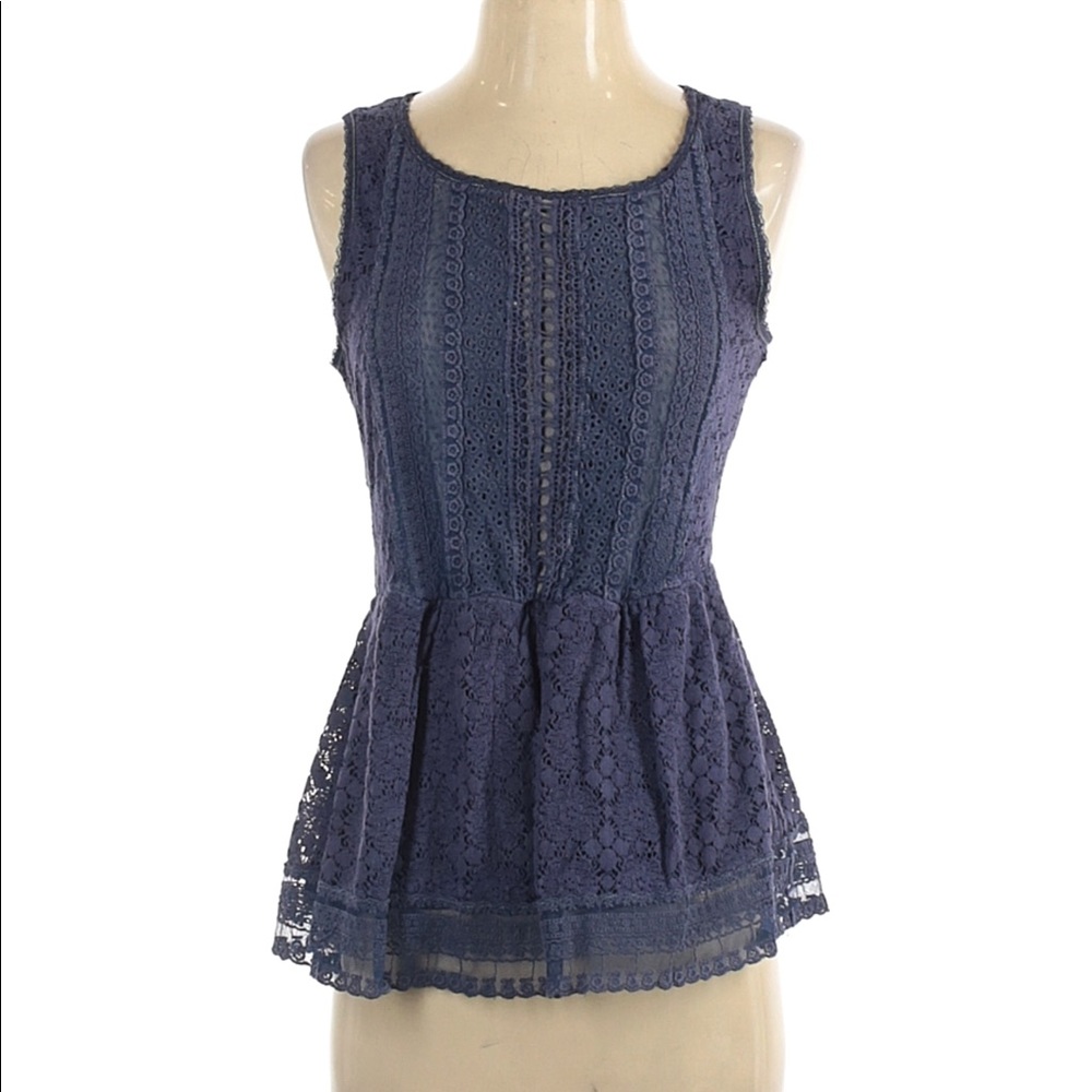 Anthropologie One September Coralline Peplum Lace top - small - Picture 2 of 11